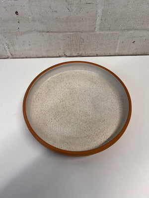 Speckled Ceramic Serving Platter with Terracotta Rim – side view