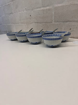 Ceramic Chinese Rice Bowl with Matching Spoon – side view