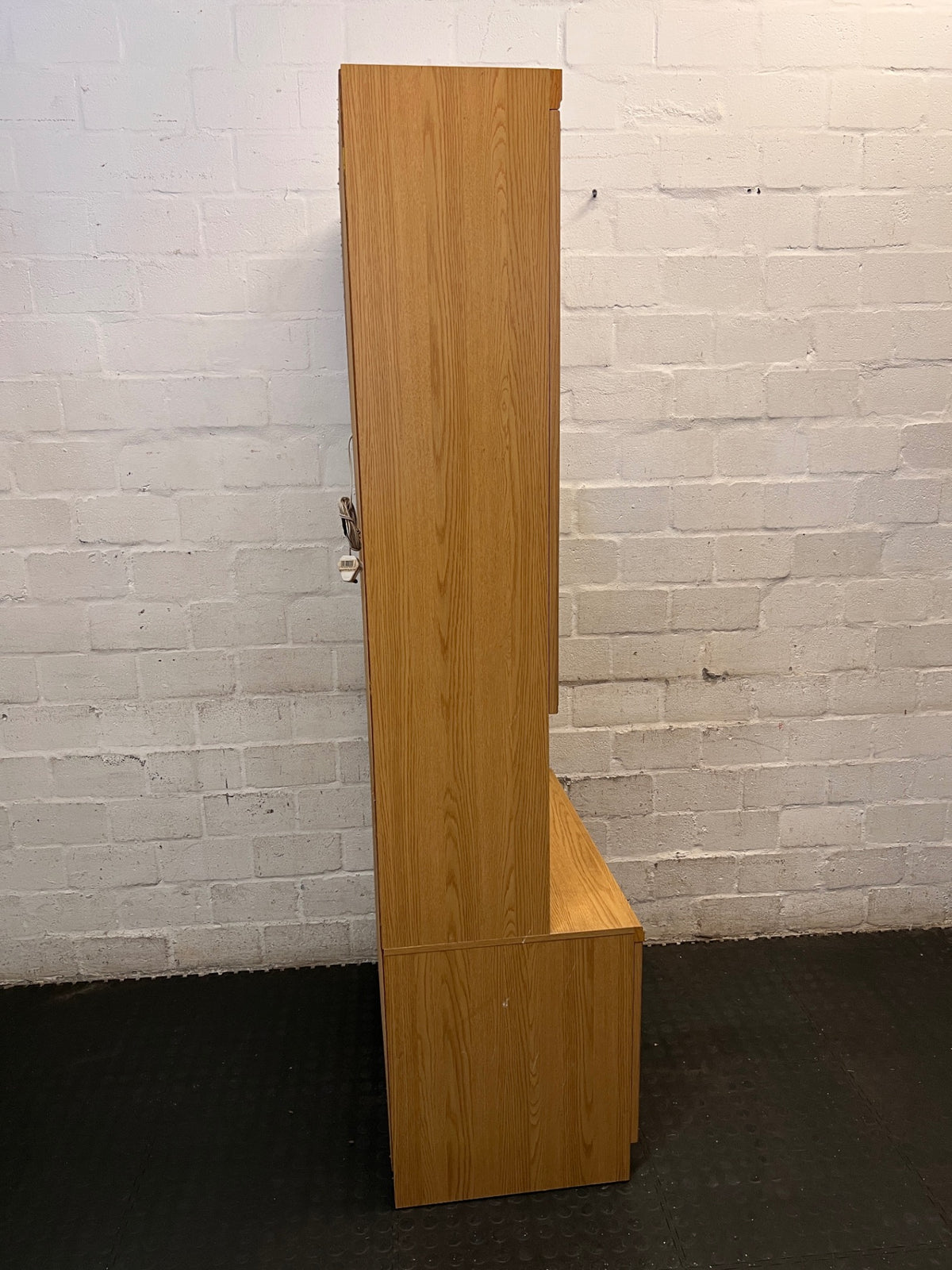 Glass-Fronted Wooden Lounge Cabinet with Diamond Detail – top view