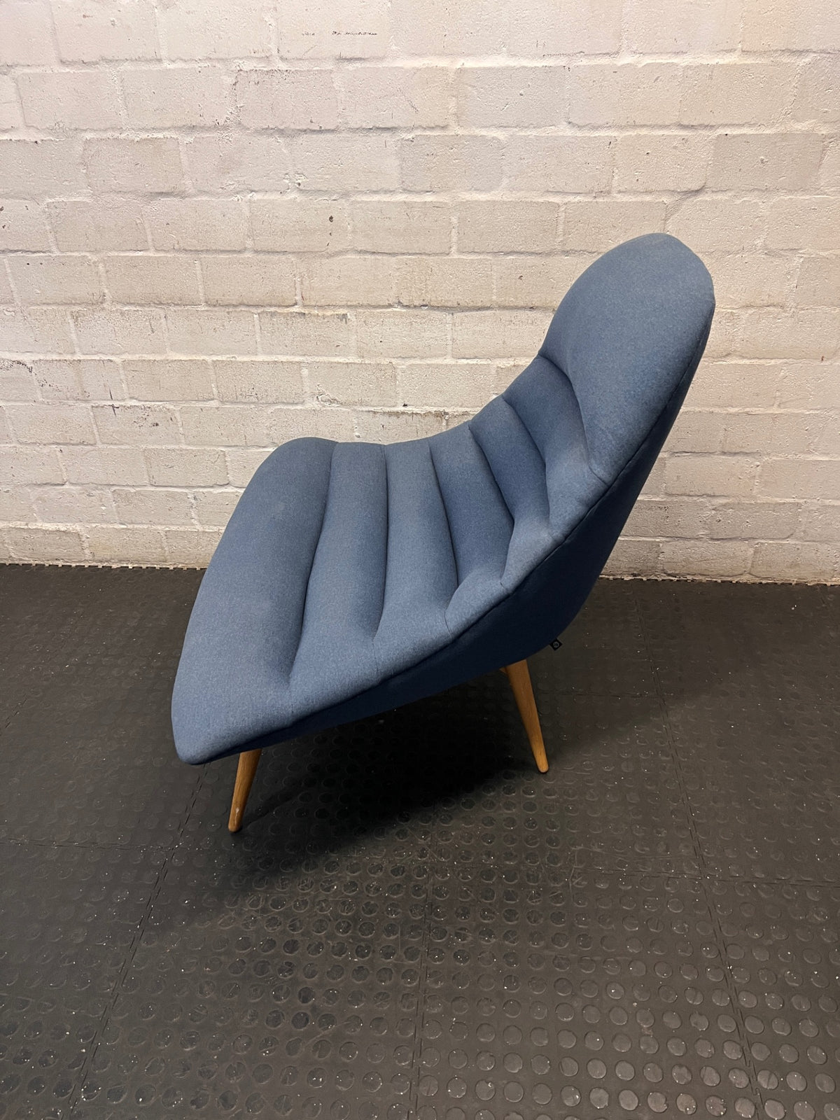 Modern Blue Upholstered Accent Chair with Tapered Wood Legs – side view