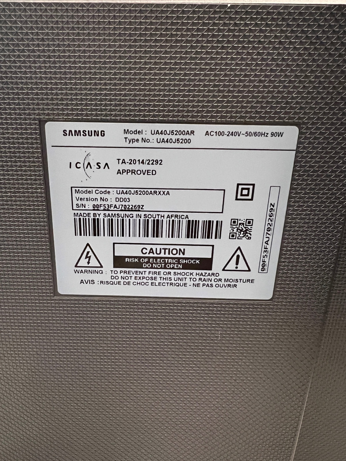 Samsung 40-inch Flat Screen Television in Black – back view