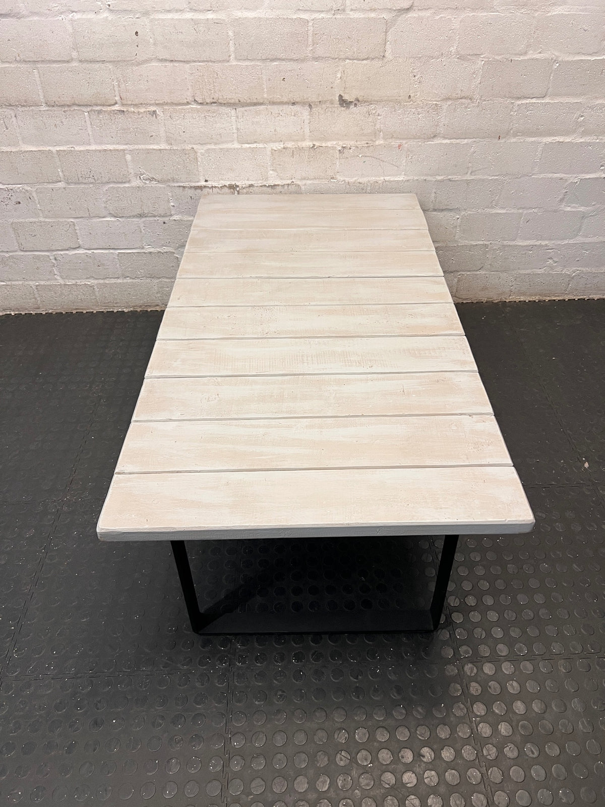 White Wash Slatted Wood Coffee Table with Metal Legs – side view