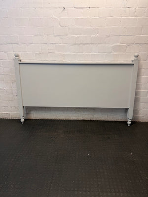 Classic Panelled King Wood Headboard in Light Grey – condition detail