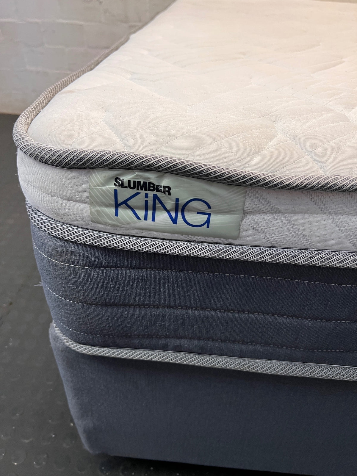 Double Mattress and Base Set – back view