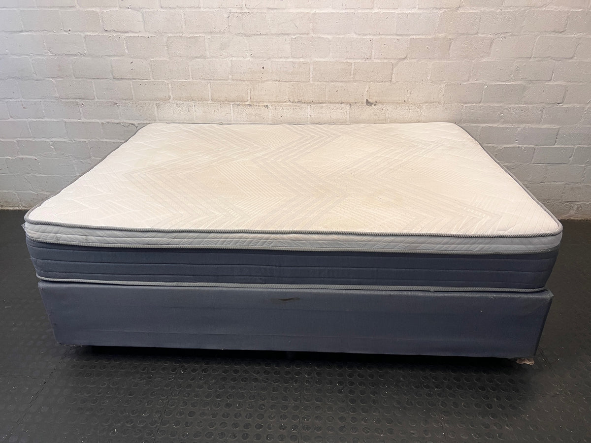 Double Mattress and Base Set – side view