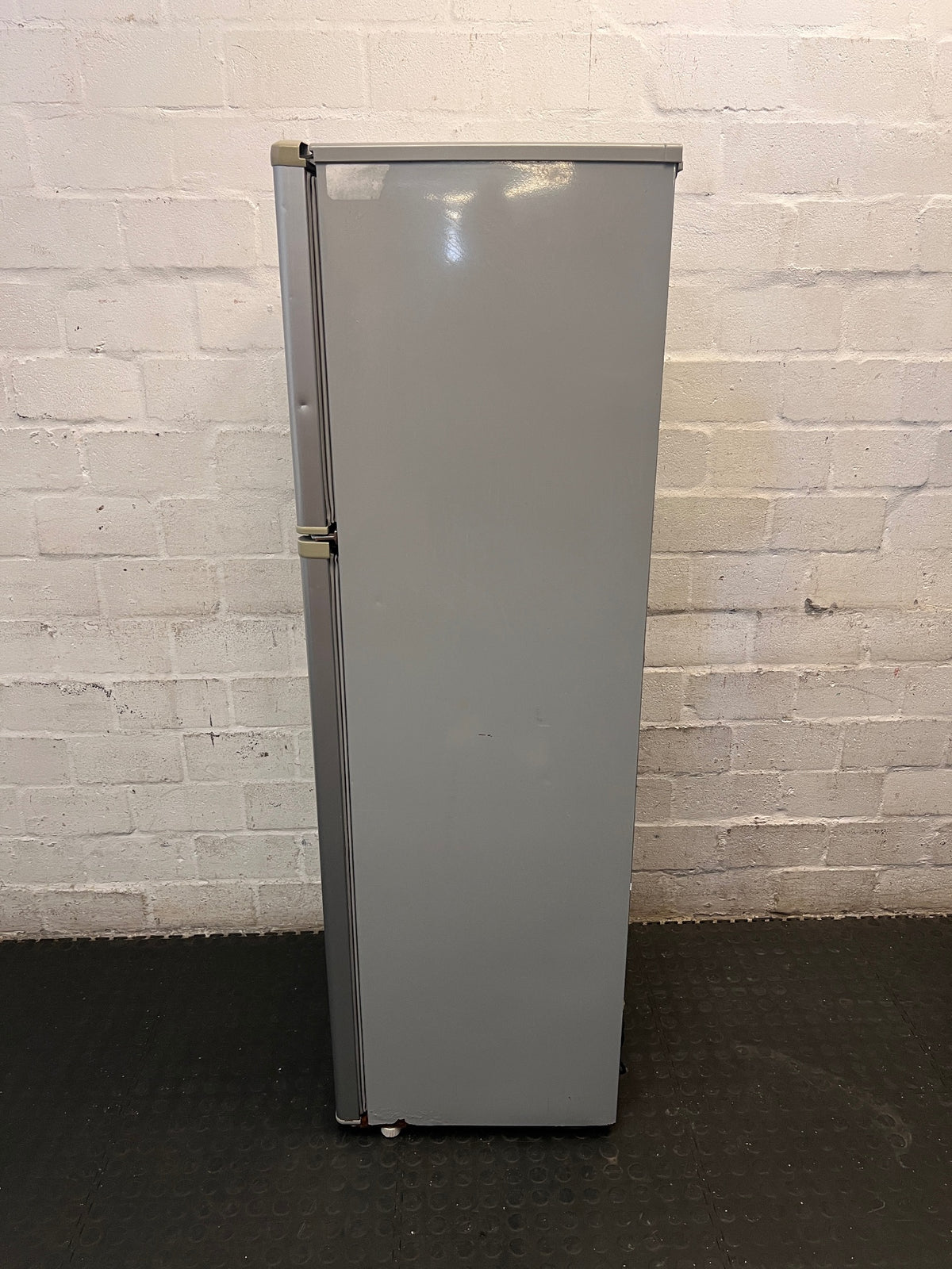 Hisense Silver Top Freezer Fridge – top view