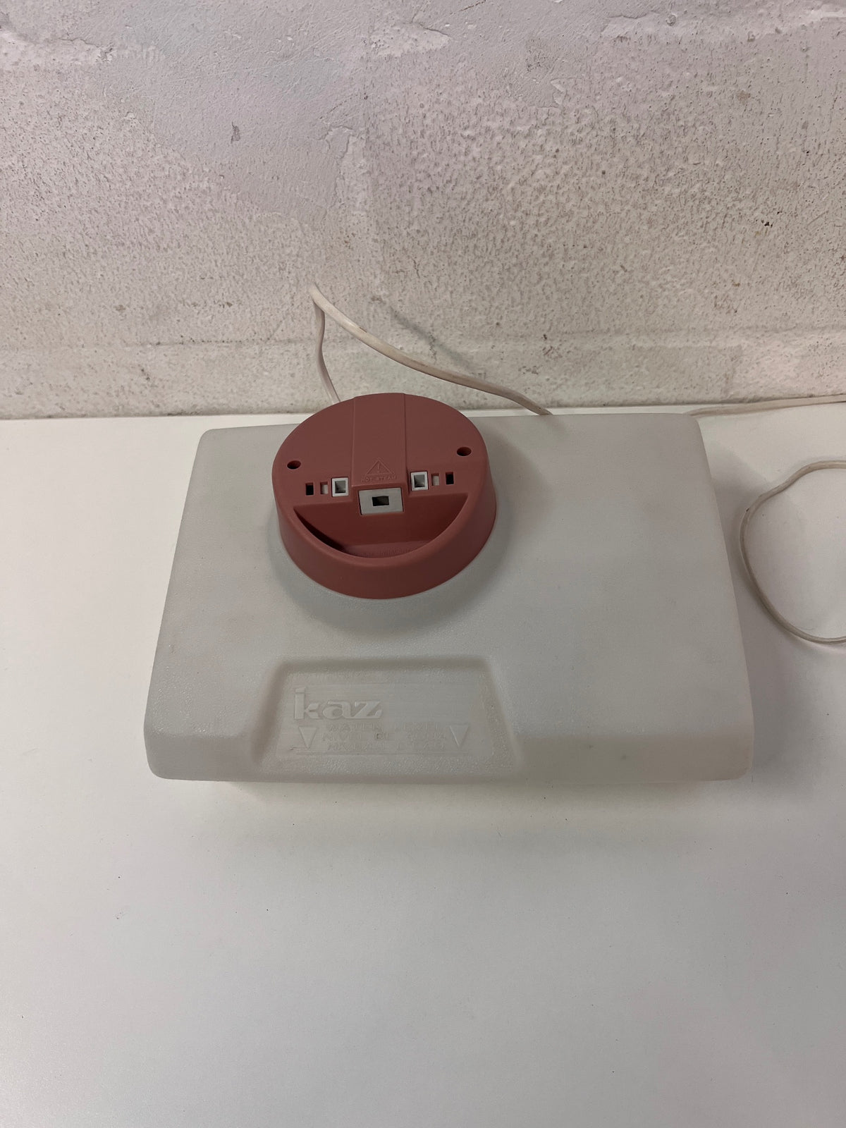 Kaz Electronic Small Appliance Unit – main front view