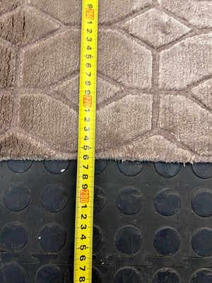 Gonsenhauser Brown Geometric Pattern Area Rug – depth measurement