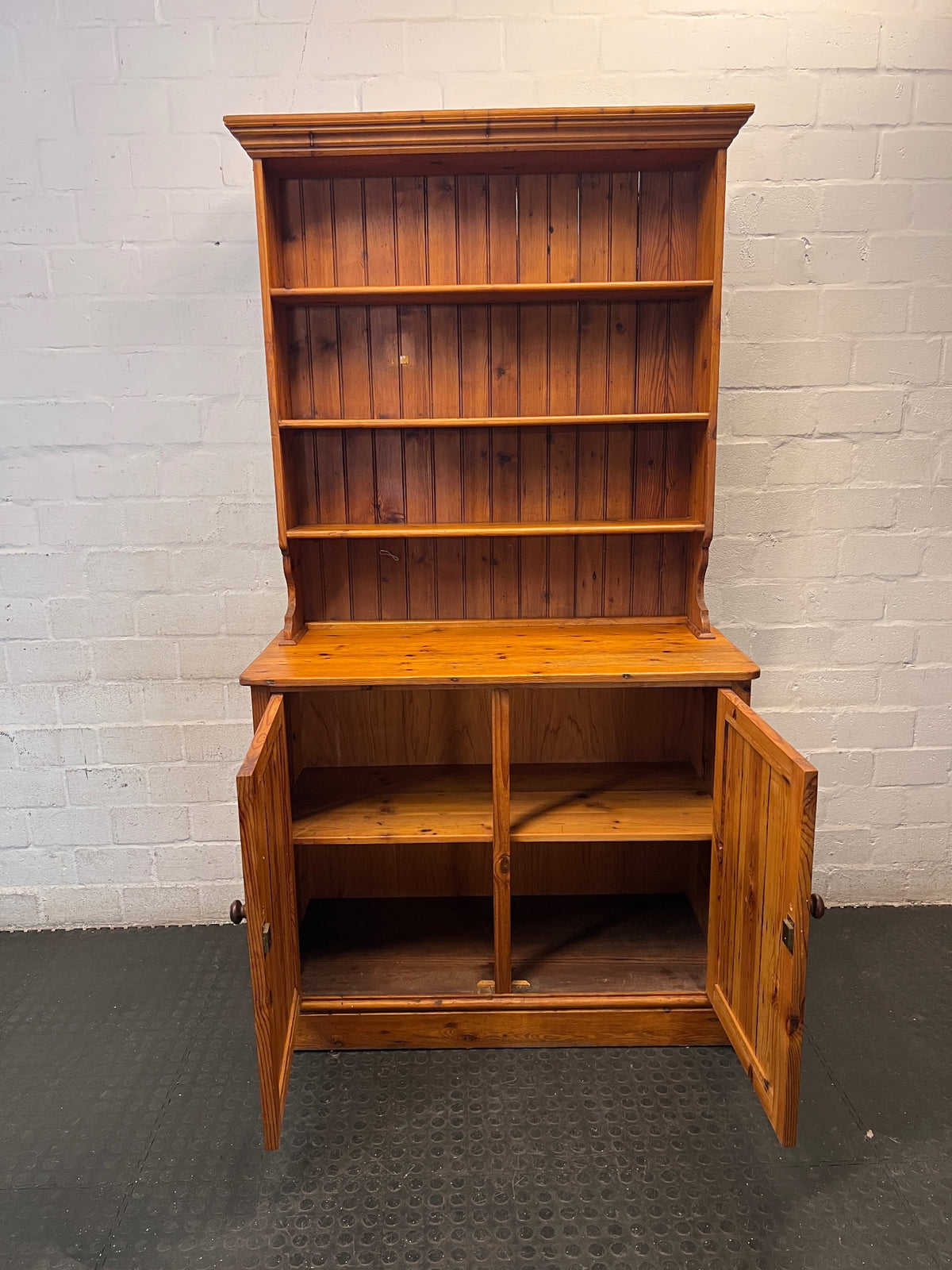 Tall Pine Welsh Dresser with Open Shelving – side view