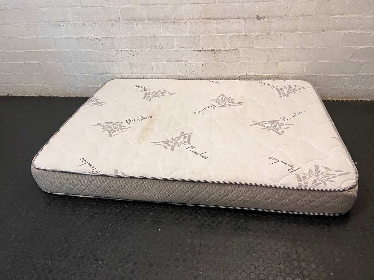 Double Bamboo Fabric Quilted Mattress – side view