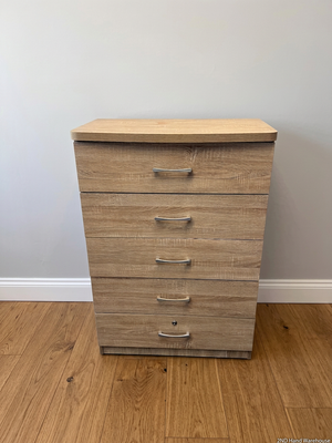 Light Oak-Style 5-Drawer Chest with Lock – styled product image