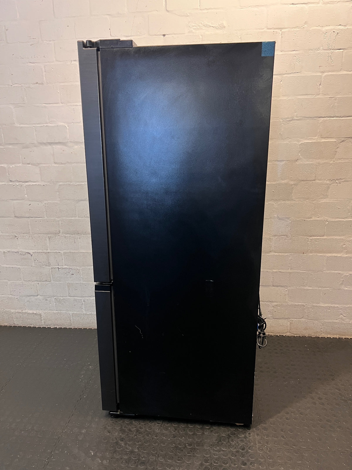 Samsung Dark Grey French Door Fridge Freezer – top view