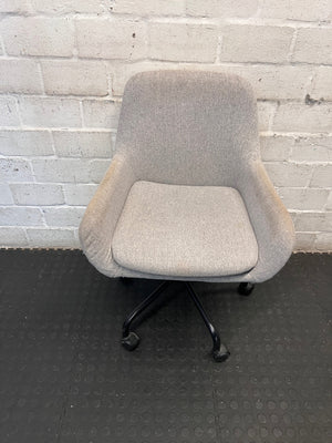 Grey Fabric Office Chair with Black Swivel Base – main front view