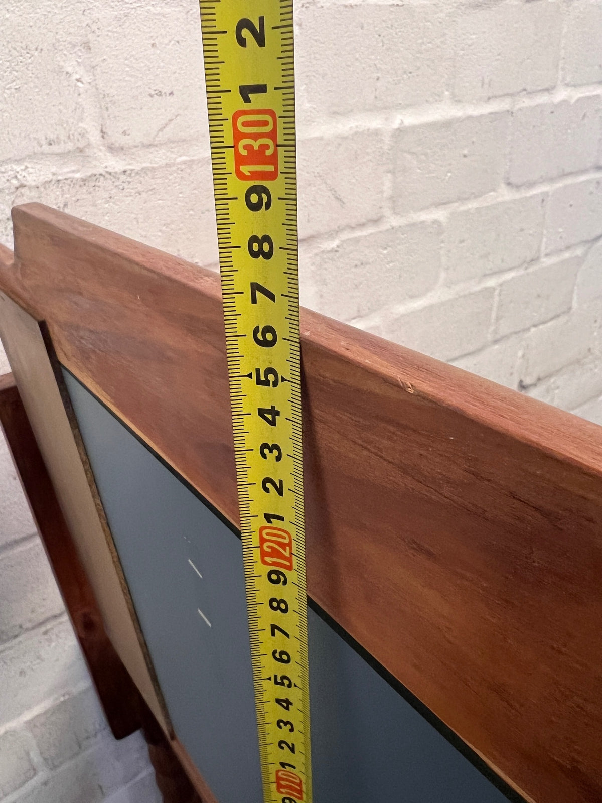 Oak Finish Wooden Dressing Table with Mirror – height measurement
