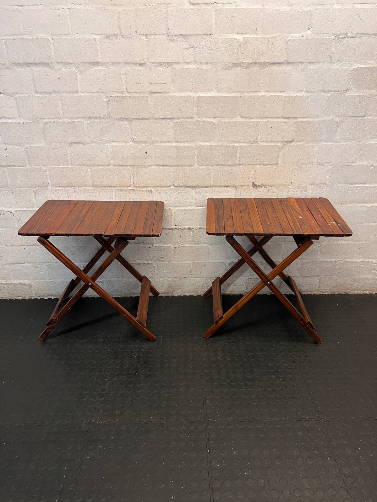 Wooden Slatted Folding Side Table – condition detail