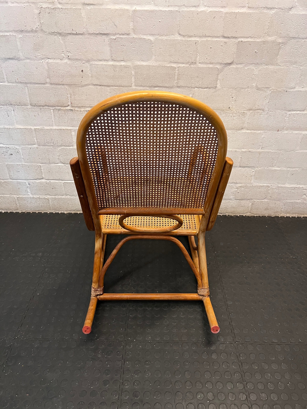 Vintage Bamboo and Cane Rocking Chair – condition detail