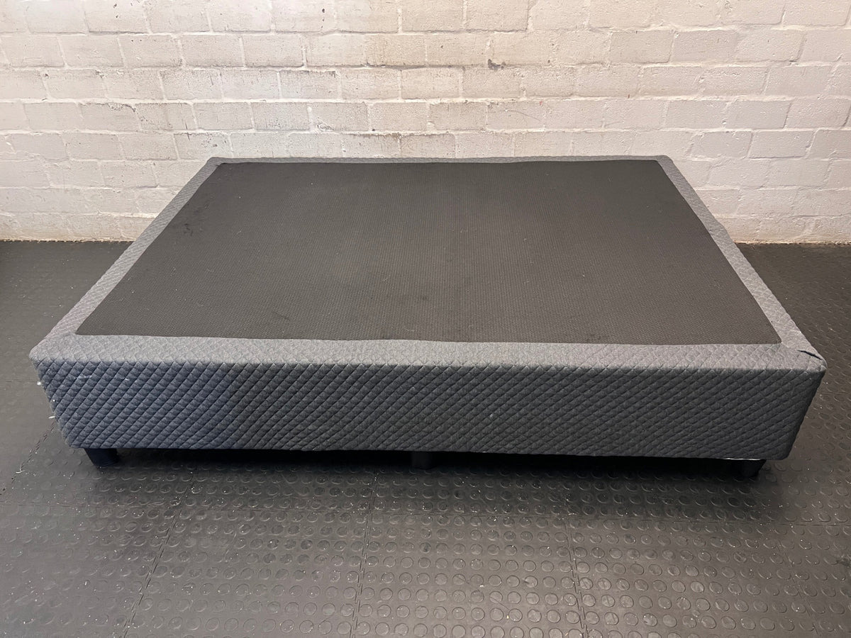 Quilted Grey Upholstered Double Bed Base – back view