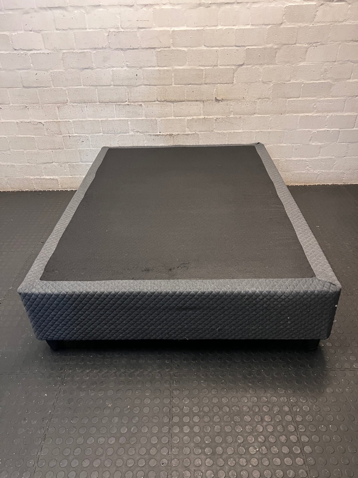 Quilted Grey Upholstered Double Bed Base – condition detail