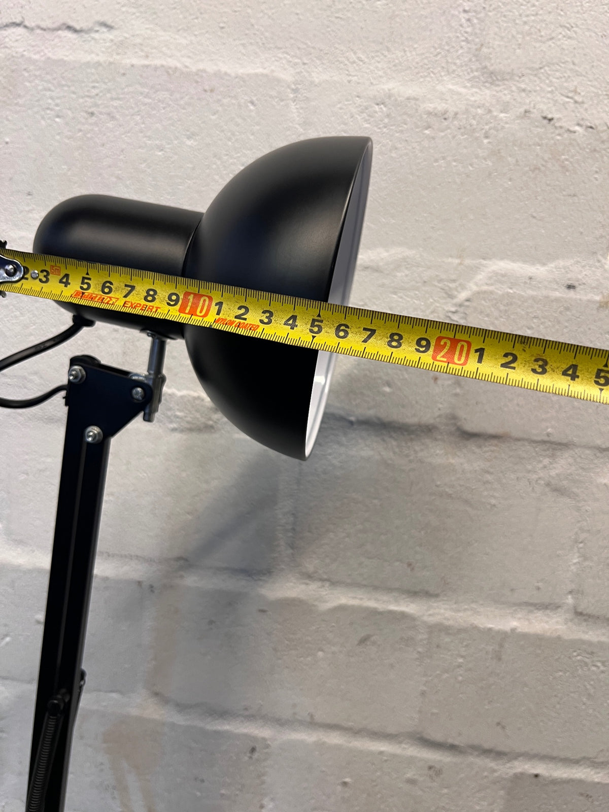 Adjustable Black Metal Floor Standing Lamp – depth measurement