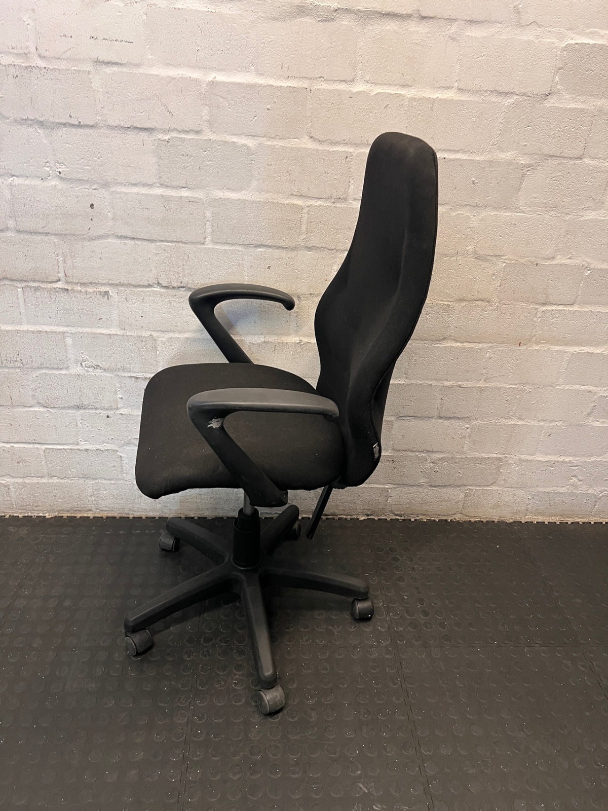 Black Fabric High-Back Office Swivel Chair – side view