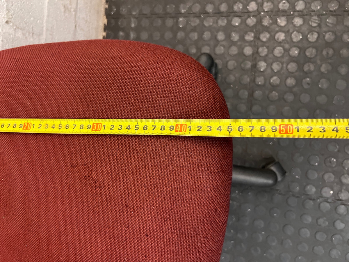 Burgundy Fabric Mid-Back Office Chair – width measurement