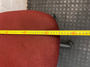 Burgundy Fabric Mid-Back Office Chair – width measurement