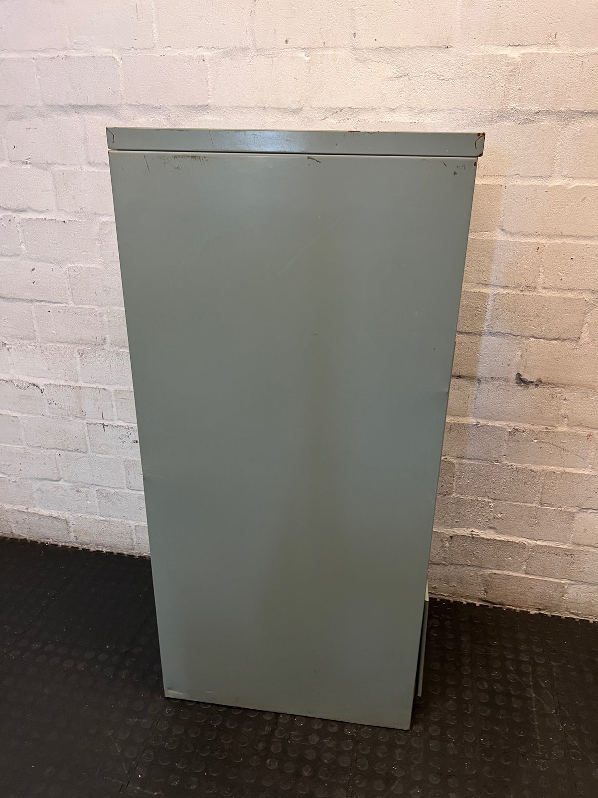 4-Drawer Metal Filing Cabinet – top view