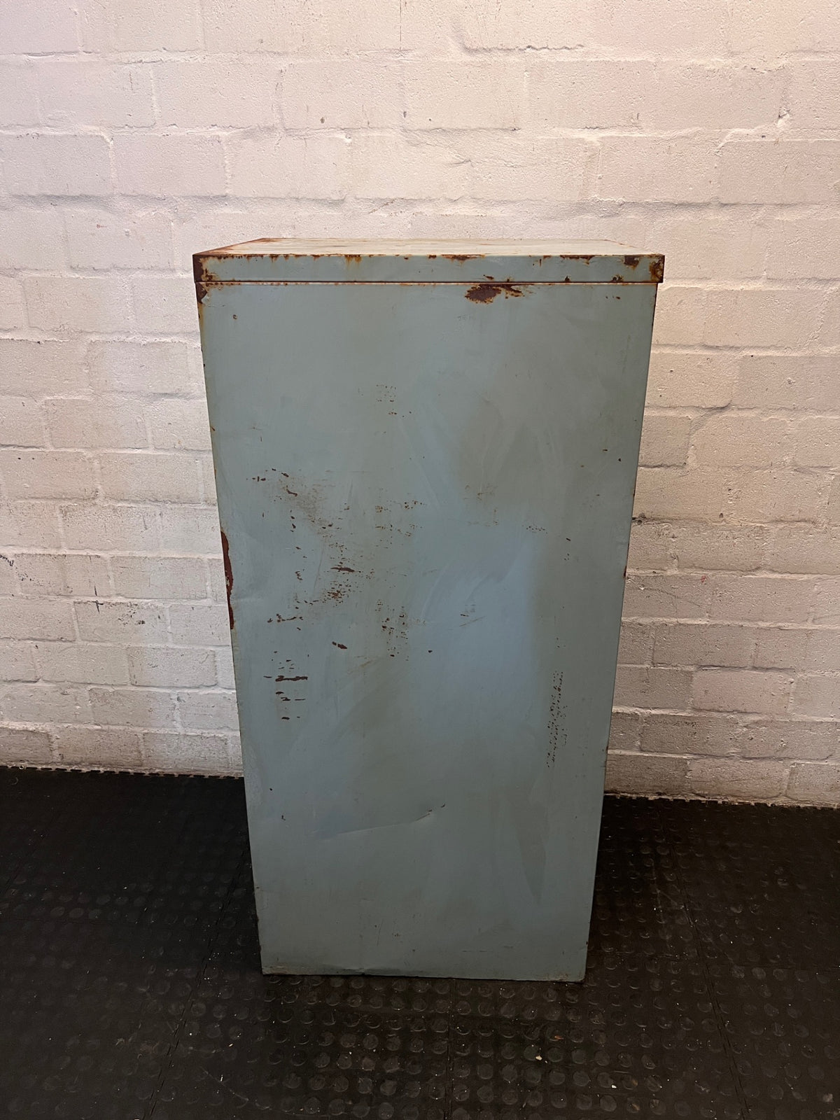 4-Drawer Metal Vertical Filing Cabinet – top view