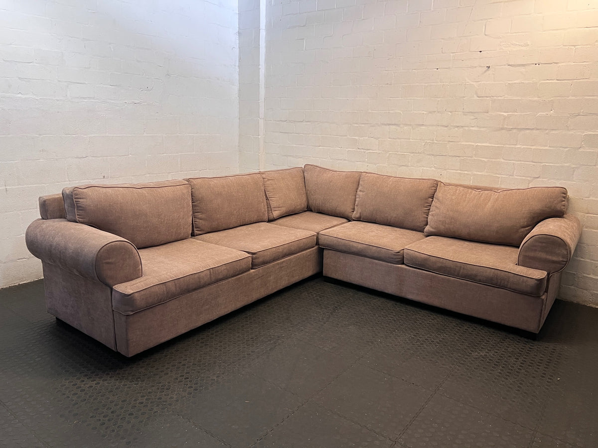 Large Brown L-Shape Corner Couch – main front view