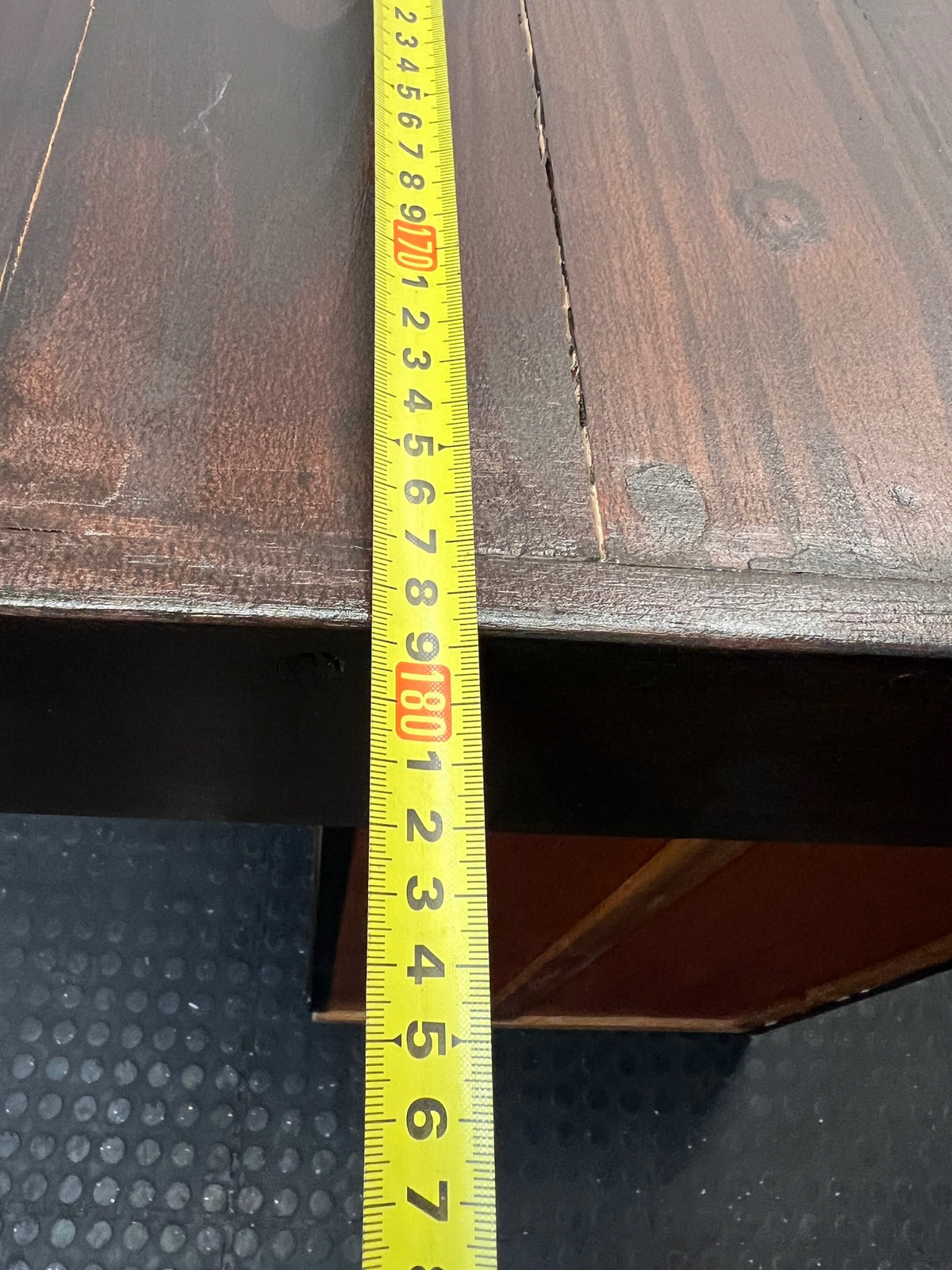Rustic Wooden Bar Counter with Dark Stained Top – depth measurement