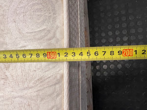 Double Base Set with Patterned Base – depth measurement