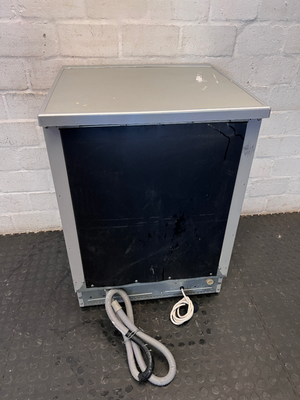 Russell Hobbs 12-Place Dishwasher - Exterior Scuffs, Working 100% - 2ndhandwarehouse.com