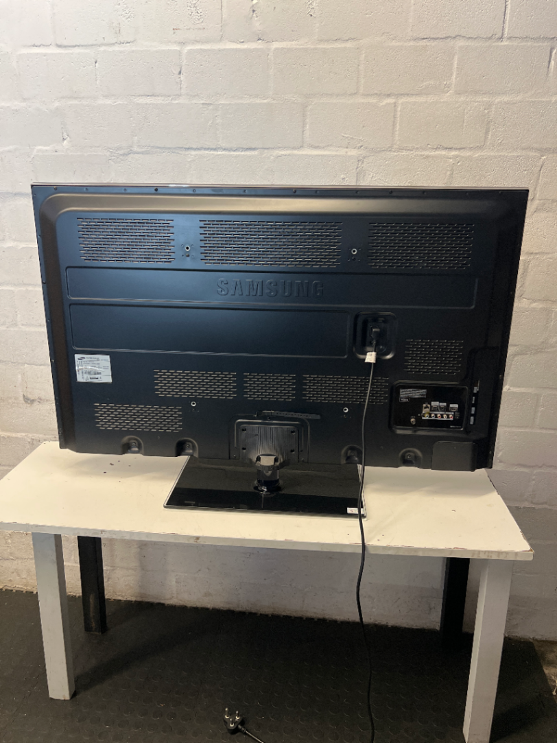 51" Samsung Plasma TV - Very Good Condition (Tested for Power) - 2ndhandwarehouse.com