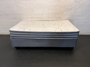 Sleepmasters Seattle MKII Three Quarter Bed Set - Small Tear on Side - 2ndhandwarehouse.com