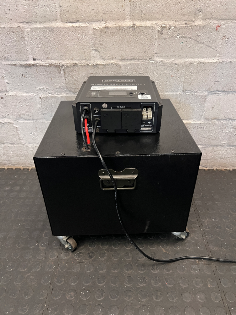 Gentech Hy-Brid Solar Inverter — Good Working Order - 2ndhandwarehouse.com