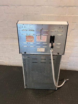 Defy Kitchenaire Six Twenty Electric Stove — One Plate Not Working and Rusted Coils - 2ndhandwarehouse.com