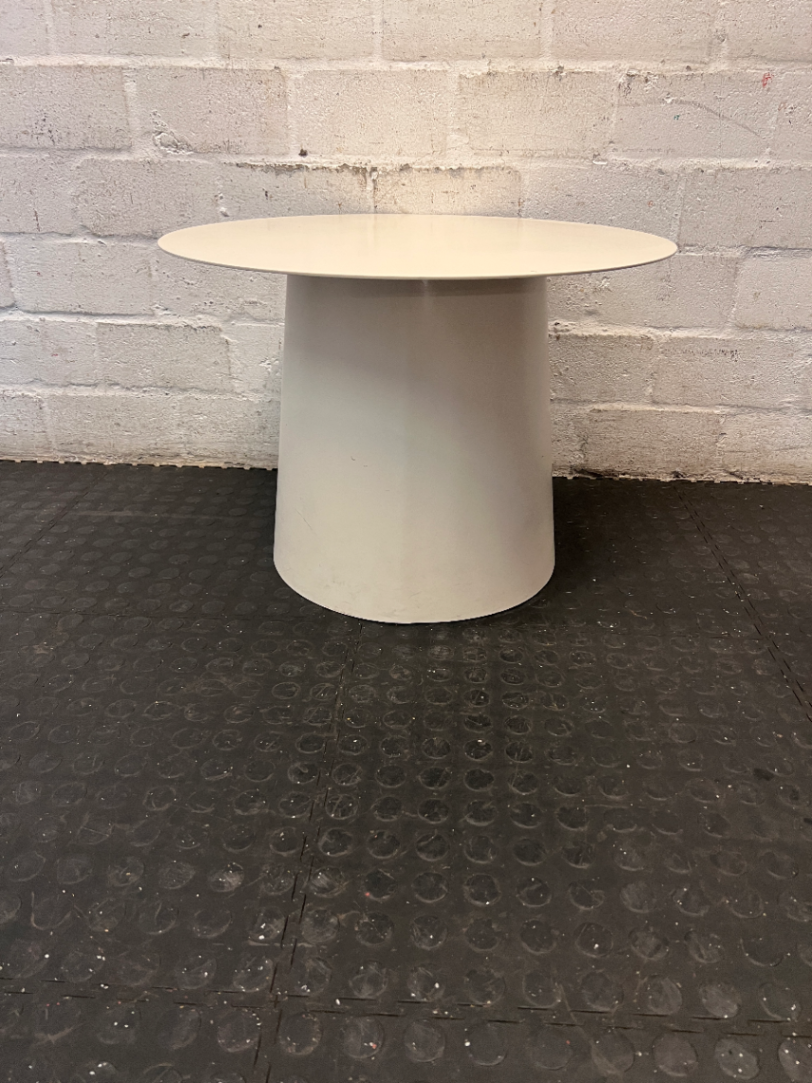 Modern Round Tapered Pedestal Coffee Table — Fair Used Condition - 2ndhandwarehouse.com