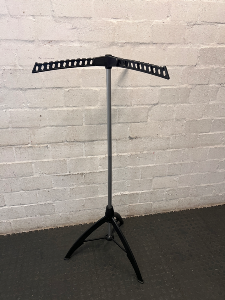 Portable Tripod Clothing Rack with Hanger Slots — Good Working O - 2ndhandwarehouse.com