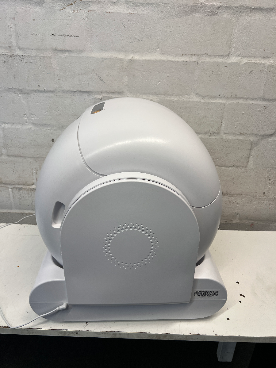 White Automatic Self-Cleaning Cat Litterbox — Good Working O - 2ndhandwarehouse.com