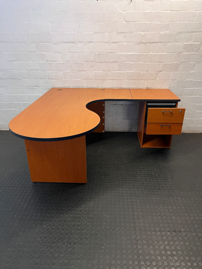 Cherry Wood Finish L-Shaped Desk with Drawers — Missing Drawer Connectors and Panel S - 2ndhandwarehouse.com