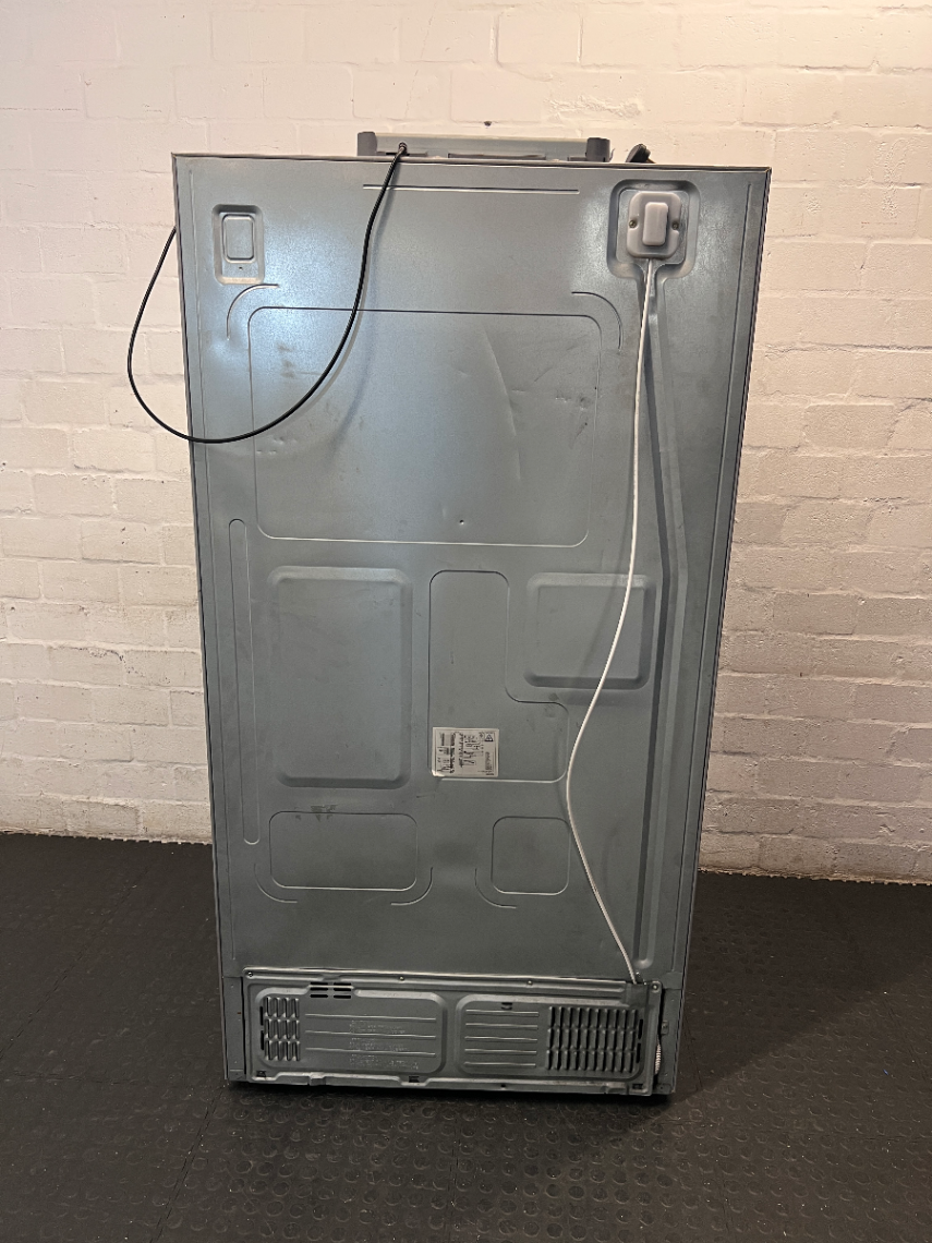 Samsung Grey Side-by-Side Fridge Freezer with Dispenser — Power Fault and Structural Damage