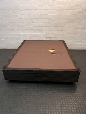 Queen Patterned Upholstered Bed Base