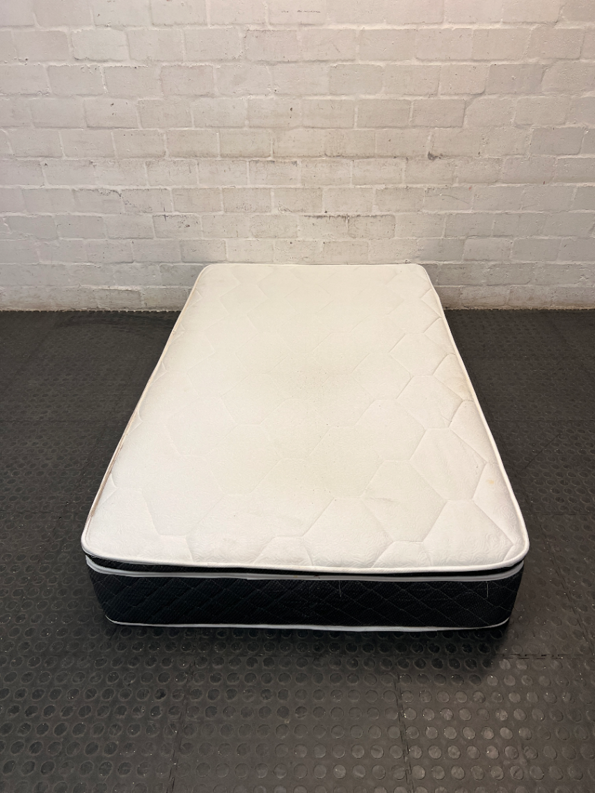 Three-Quarter Pillow Top Mattress