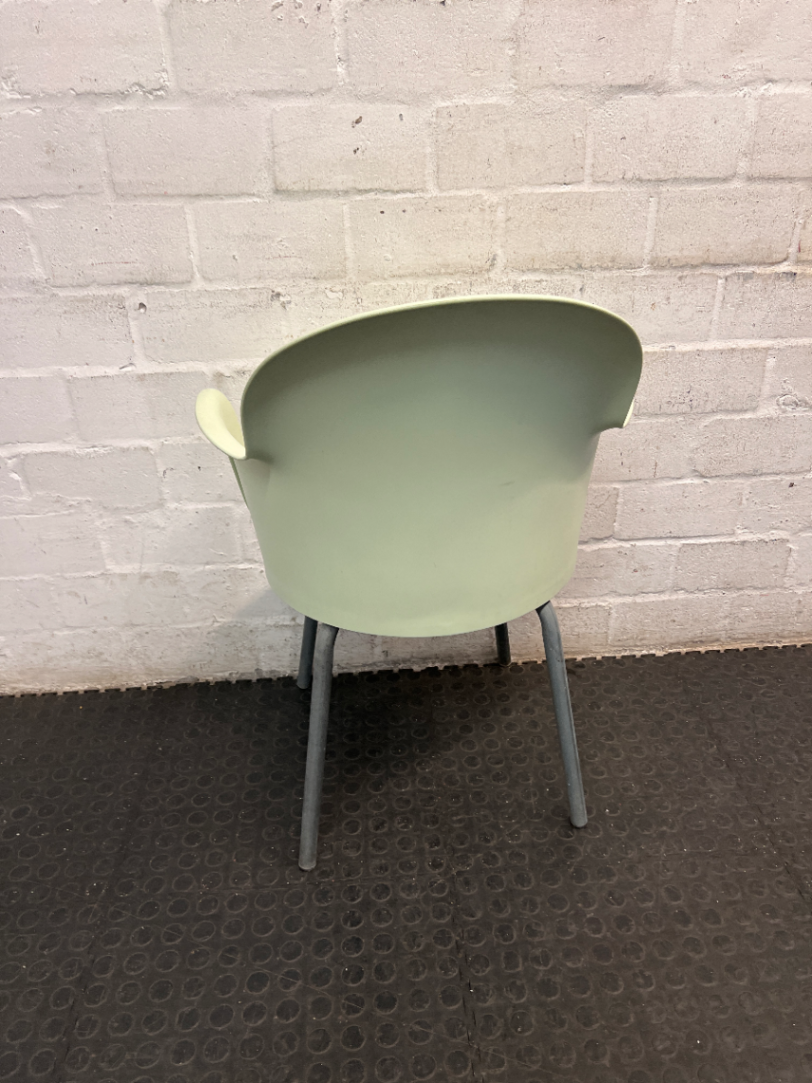 Gogo Armchair by Marcello Ziliani for Sintesi, 1980s — Fair Condition with Visible Wear