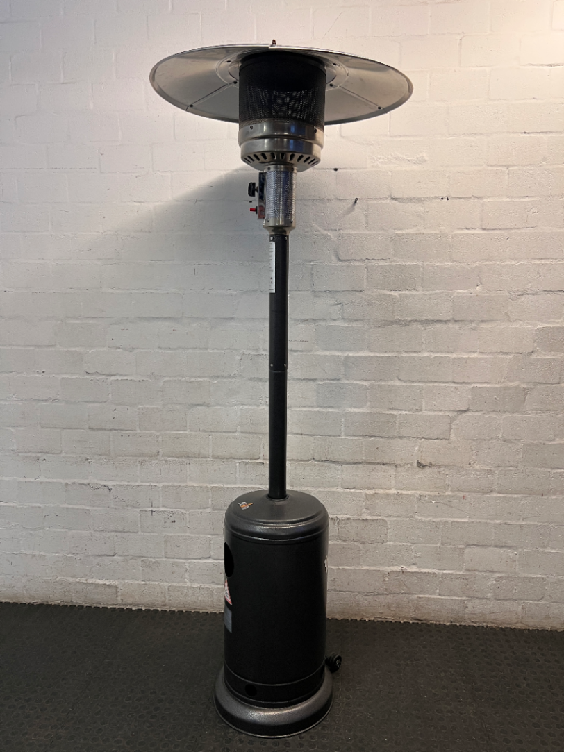 Alva Tall Gas Patio Heater with Silver Reflector — Good Working Order