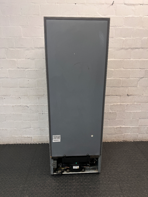 Hisense Metallic Silver Bottom Mount Fridge Freezer — Clean and Tested Fridge Freezer