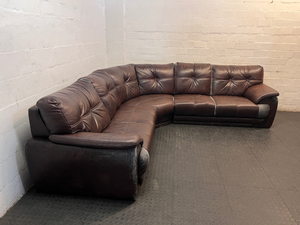 Large L-Shape Sectional Corner Couch in Chocolate Brown