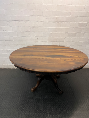 Round Oak Pedestal Dining Table with Scalloped Edge — Fair Vintage Condition