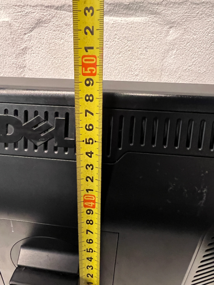 Black Dell Computer Monitor with Stand — Good Working Order - 2ndhandwarehouse.com