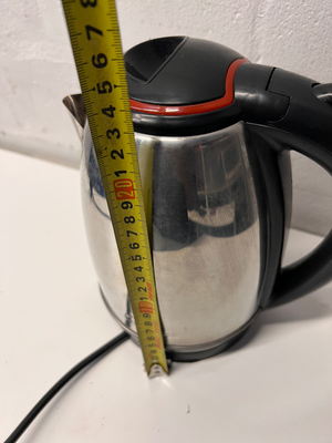 Stainless Steel Cordless Electric Kettle — Good Working Order - 2ndhandwarehouse.com